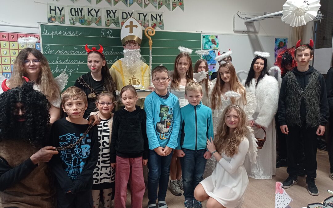 Mikuláš, andělé a čerti